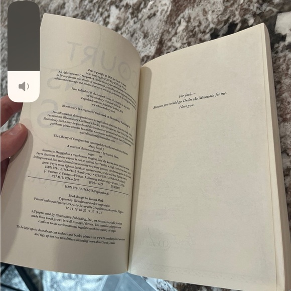 **SOLD DO NOT BUY** A Court of Thorns and Roses OOP Paperback by Sarah J Maas - Picture 5 of 8